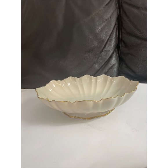 11” Lenox SYMPHONY Oval Footed Serving Dish Bowl Centerpiece Scalloped Fluted - Picture 1 of 6
